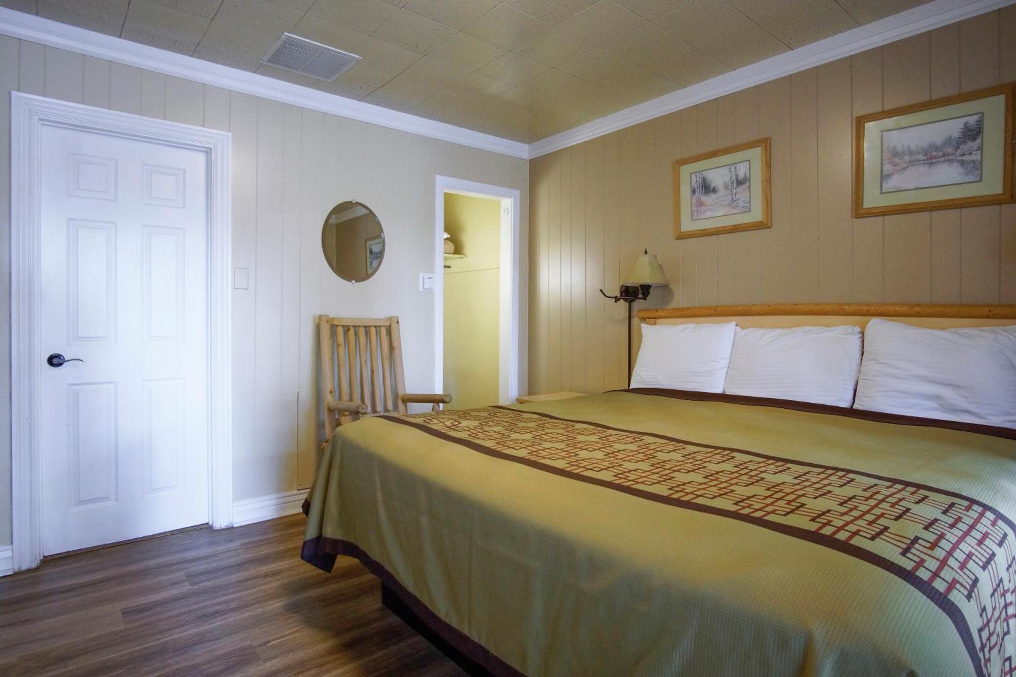 Green Gables Motel & Suites Burney Extérieur photo